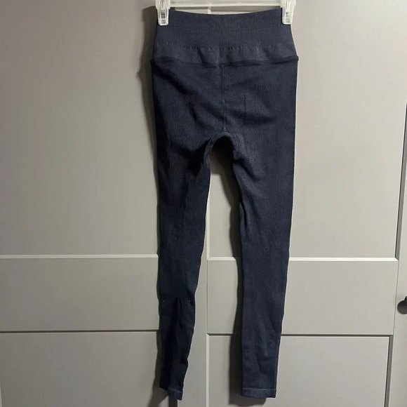 Spiritual Gangster Metta Ribbed Compression Ankle Leggings Blue Size X-Small - Picture 5 of 7